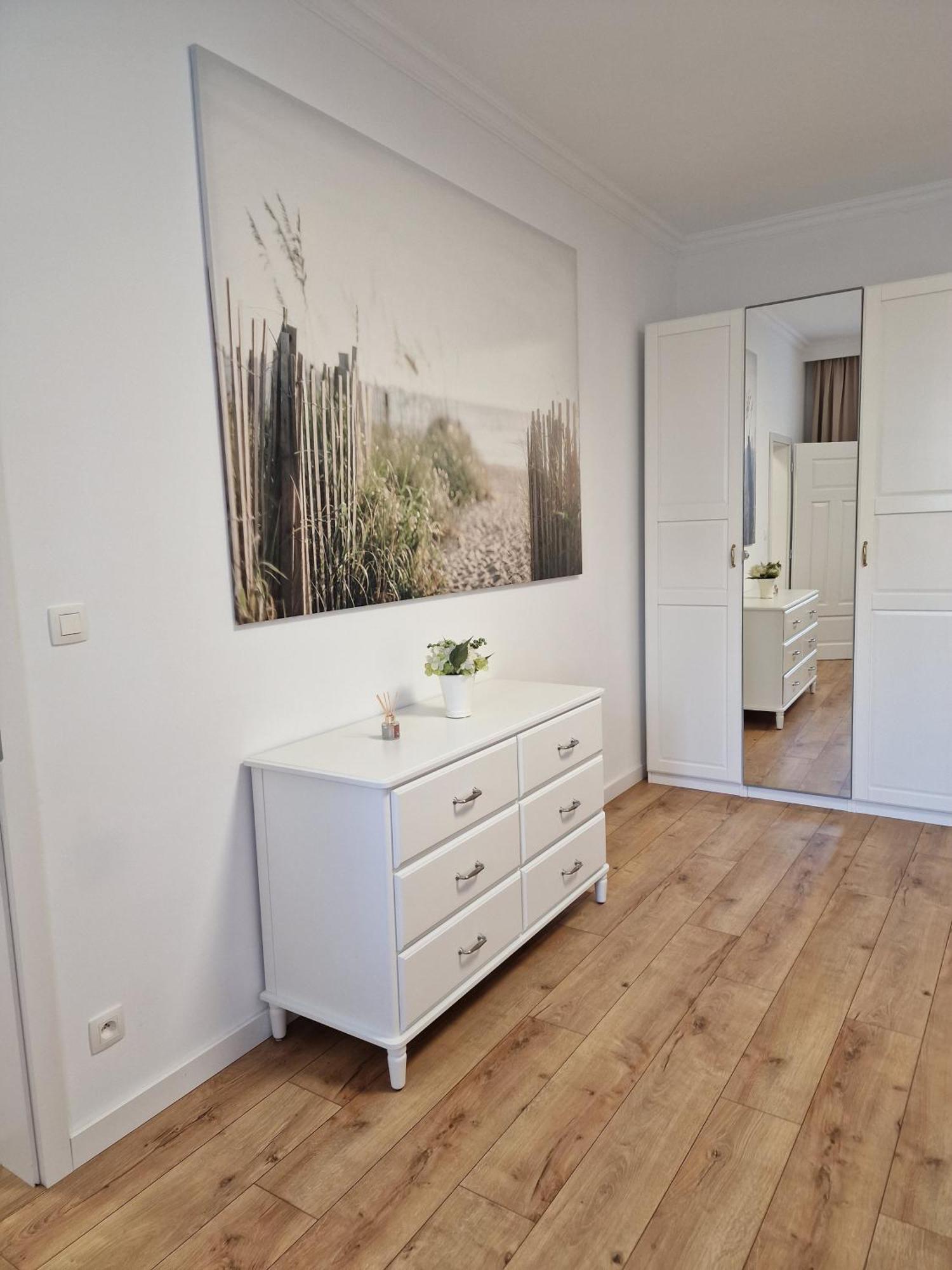 Old Town Apartment - 2 Bedrooms Bratislava Luaran gambar