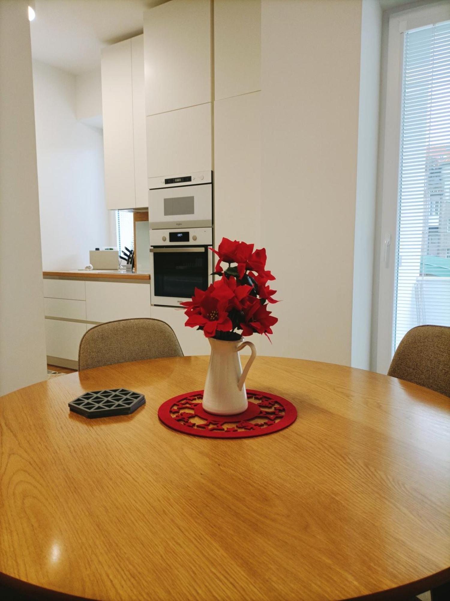 Old Town Apartment - 2 Bedrooms Bratislava Luaran gambar